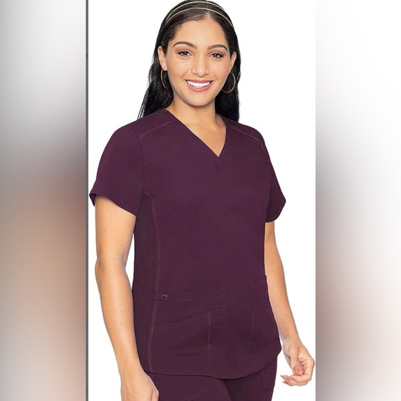 Med Couture Touch Women's Scrub Set - Picture 2 of 10